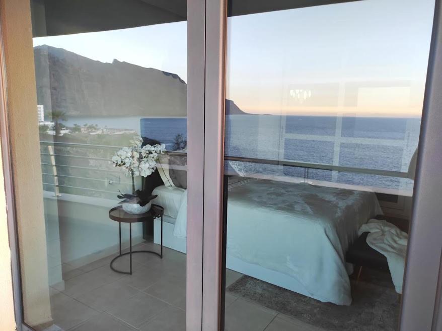Luxury Los Gigantes Apartment Puerto de Santiago  Exterior foto